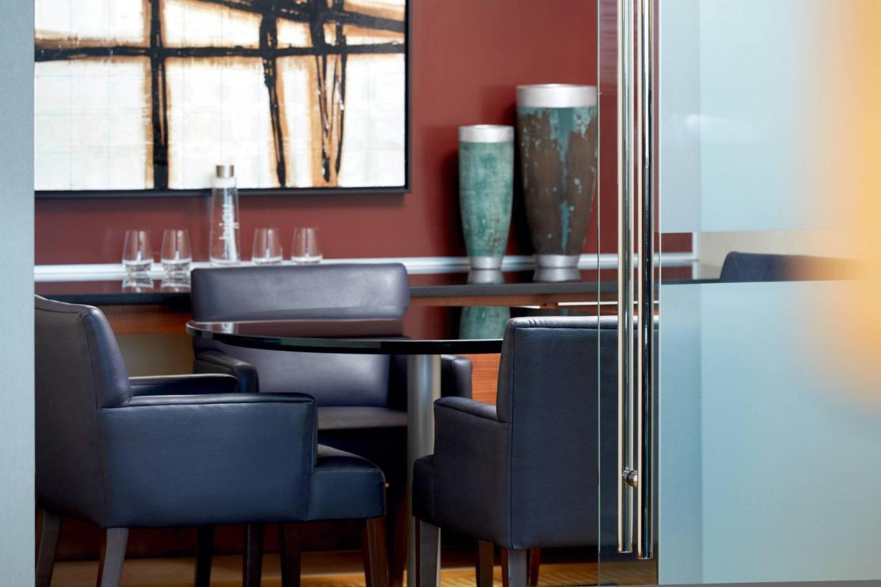 Marriott Montreal Airport In-Terminal Hotel Dorval Exteriér fotografie