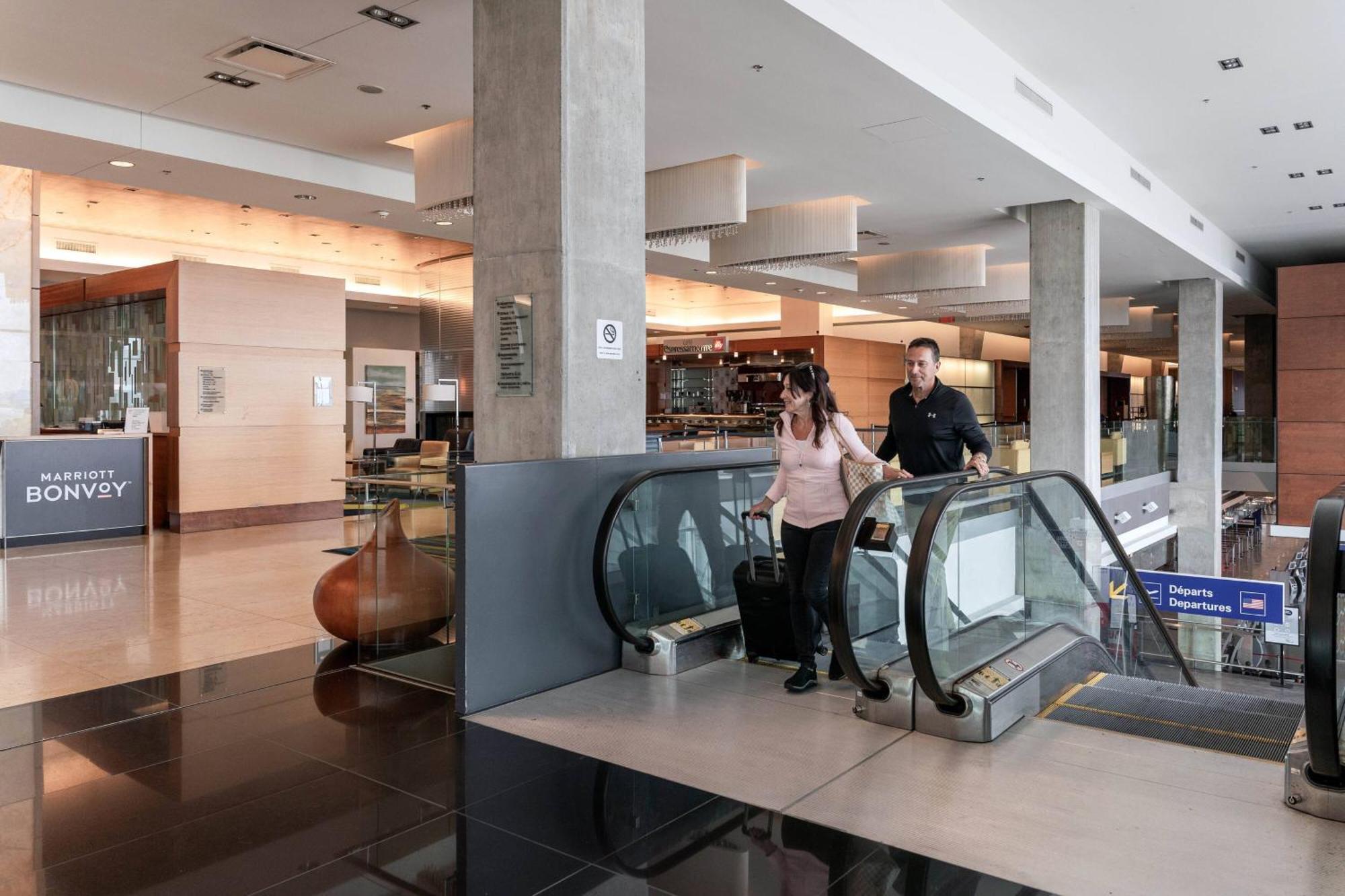 Marriott Montreal Airport In-Terminal Hotel Dorval Exteriér fotografie