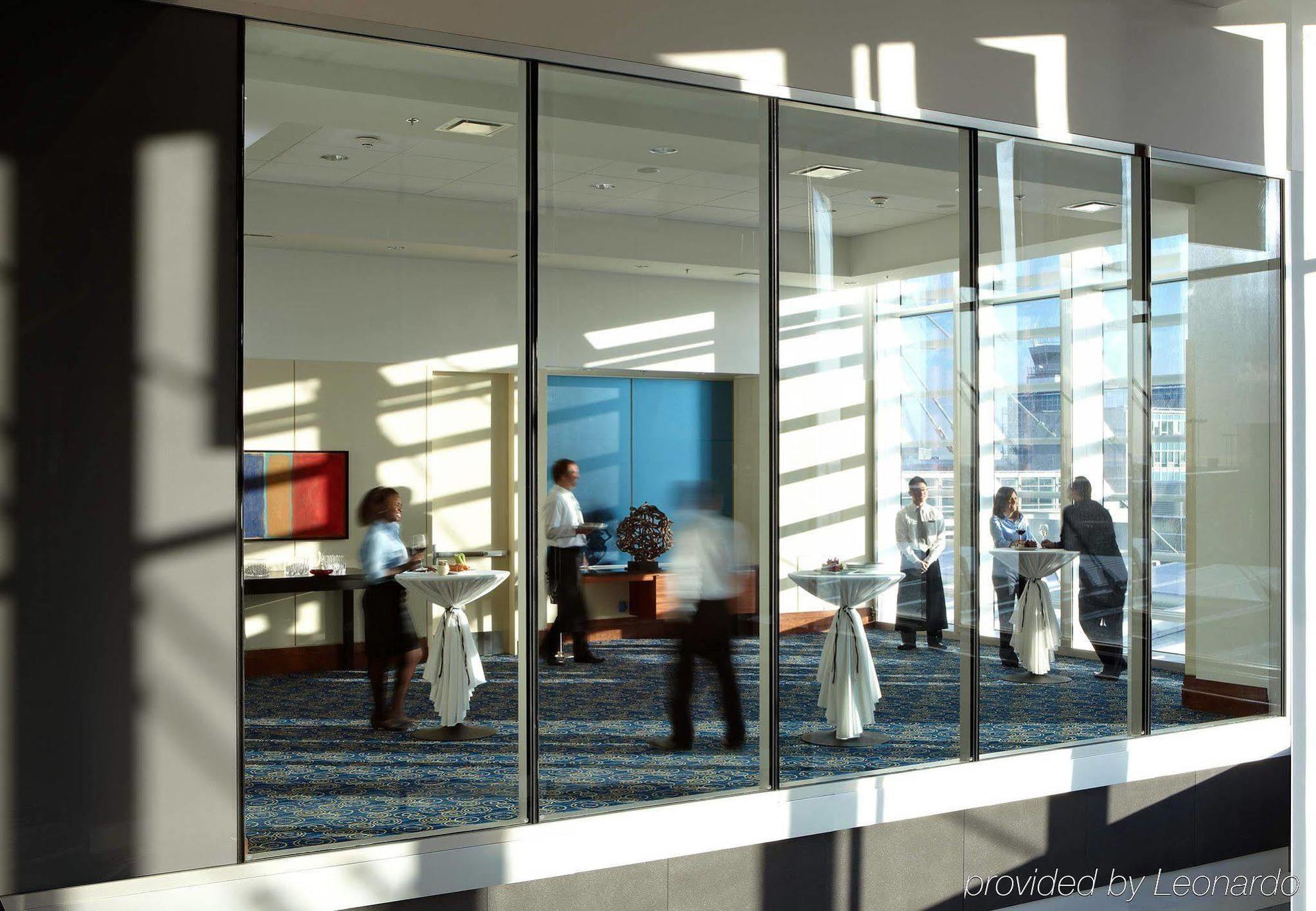 Marriott Montreal Airport In-Terminal Hotel Dorval Exteriér fotografie