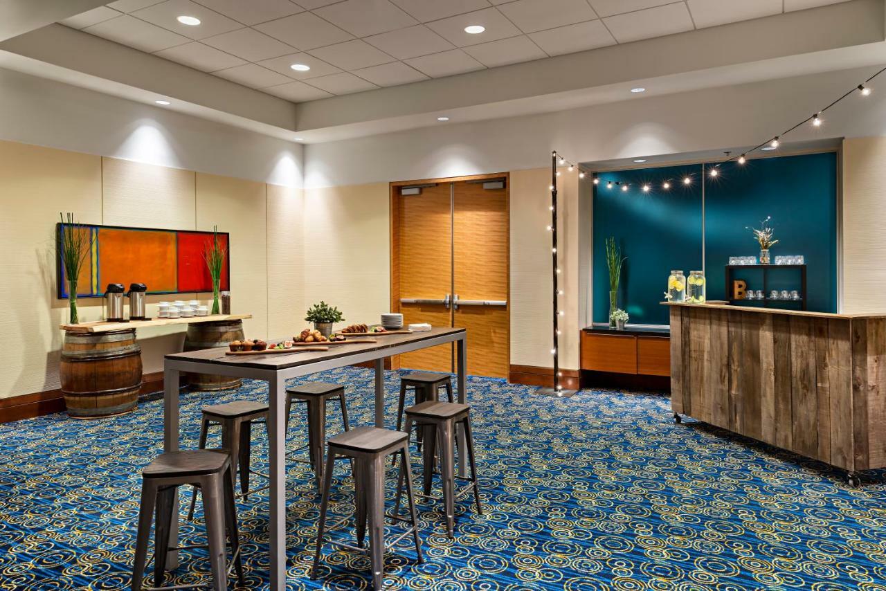 Marriott Montreal Airport In-Terminal Hotel Dorval Exteriér fotografie
